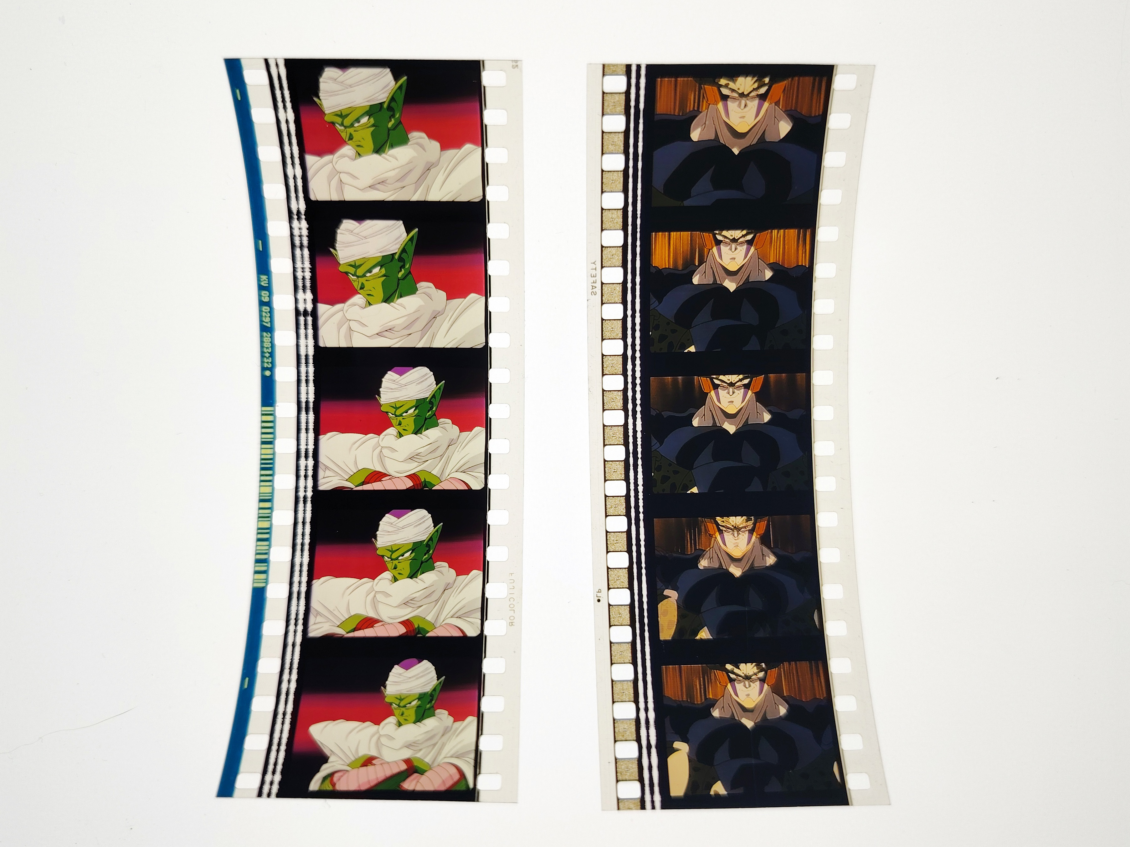 2 pieces of 35mm film Dragon Ball Z Piccolo et Cell (1994)