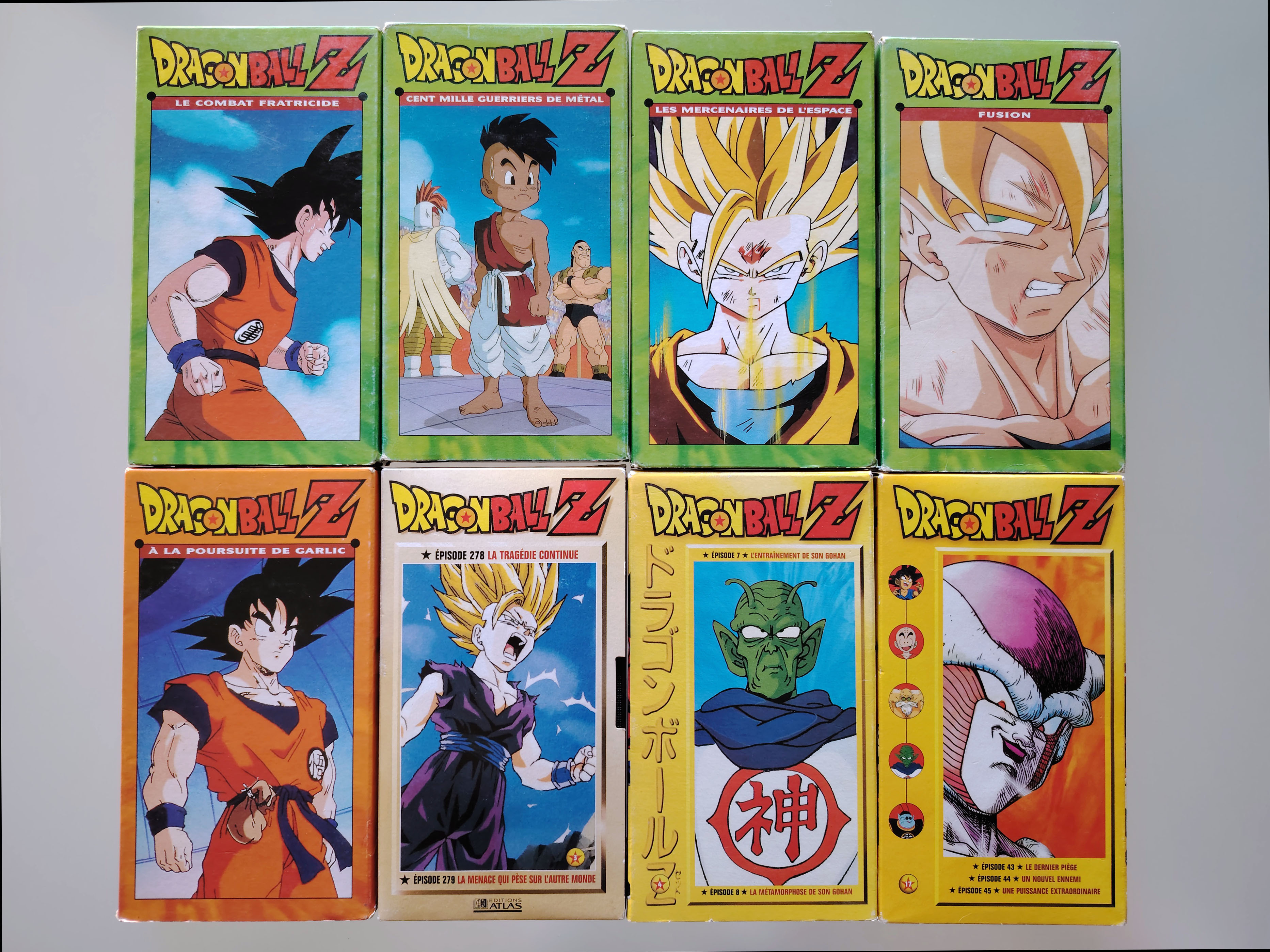 Set of 8 Dragon Ball Z French VHS (1997-2000)